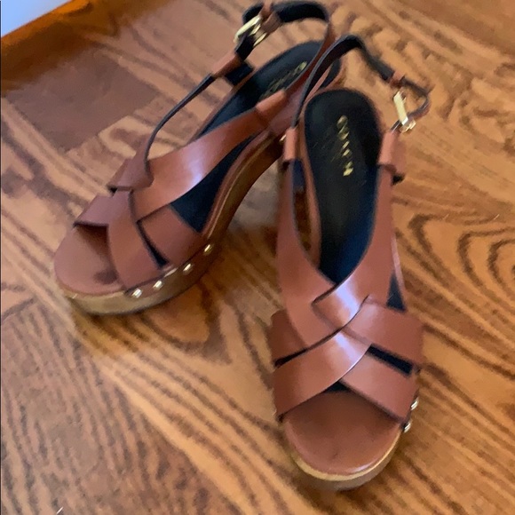 Coach Wooden Strap Heels - Picture 4 of 5